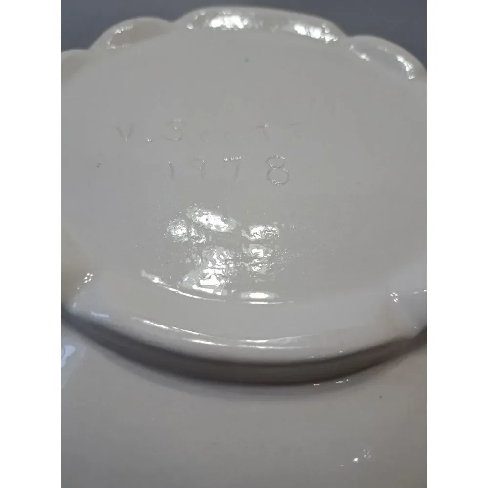 Vintage Spectrum From 1978 Signed Serving Soup Deep Dish Ceramic. Antique‎